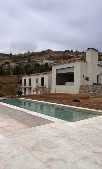 Piscina construida por Decopiscinas en Zapallar