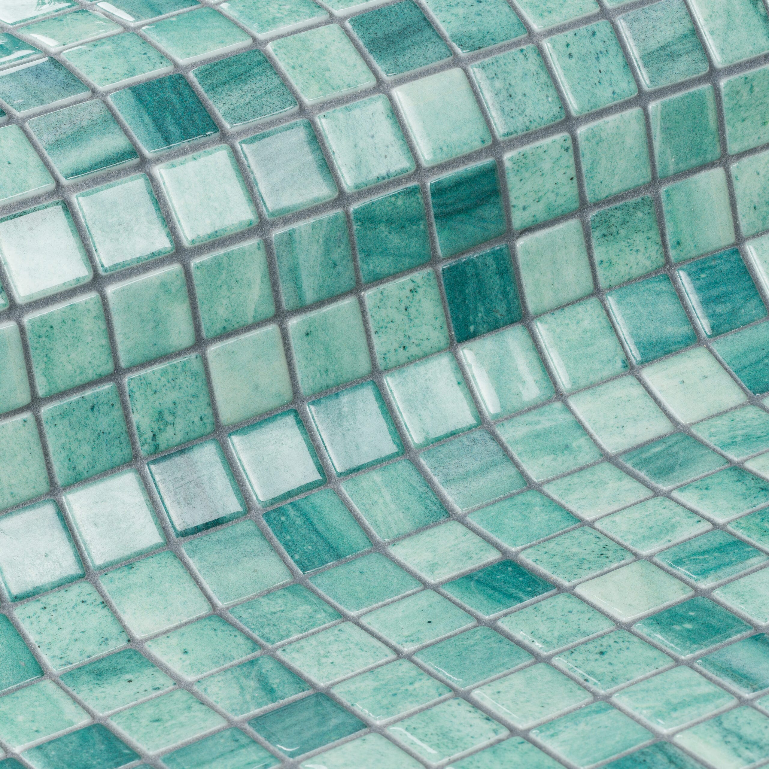 Revestimiento de piscina en mosaicos Ezarri en Santiago